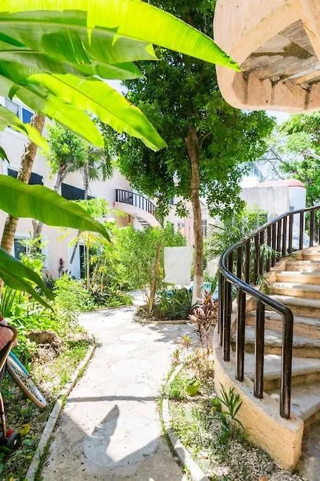 3 Bedroom Apartment In Quiet Residential Area Playa del Carmen Mexico