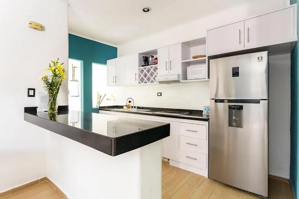 3 Bedroom Apartment In Quiet Residential Area Playa del Carmen