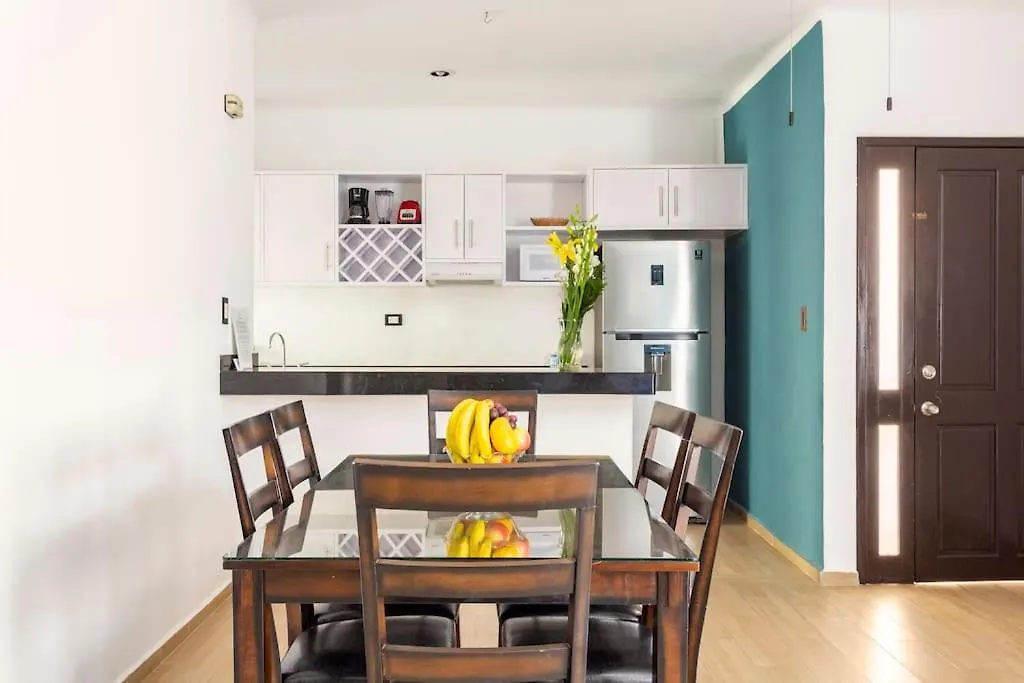 3 Bedroom Apartment In Quiet Residential Area Playa del Carmen